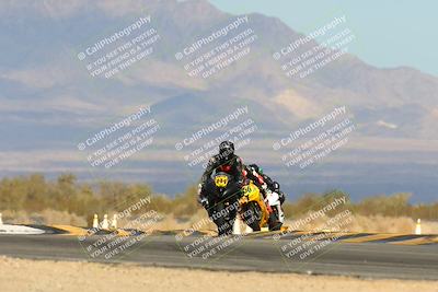 media/Feb-08-2025-CVMA (Sat) [[fcc6d2831a]]/Race 9-Amateur Supersport Middleweight/